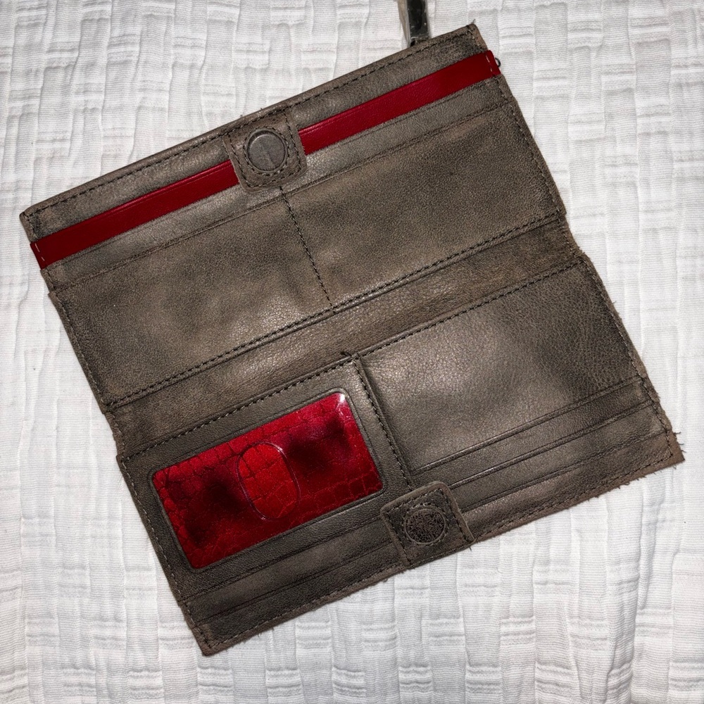 Hammitt 110 North Pewter/Greige Studded Distressed Leather Bifold Wallet - Picture 6 of 9